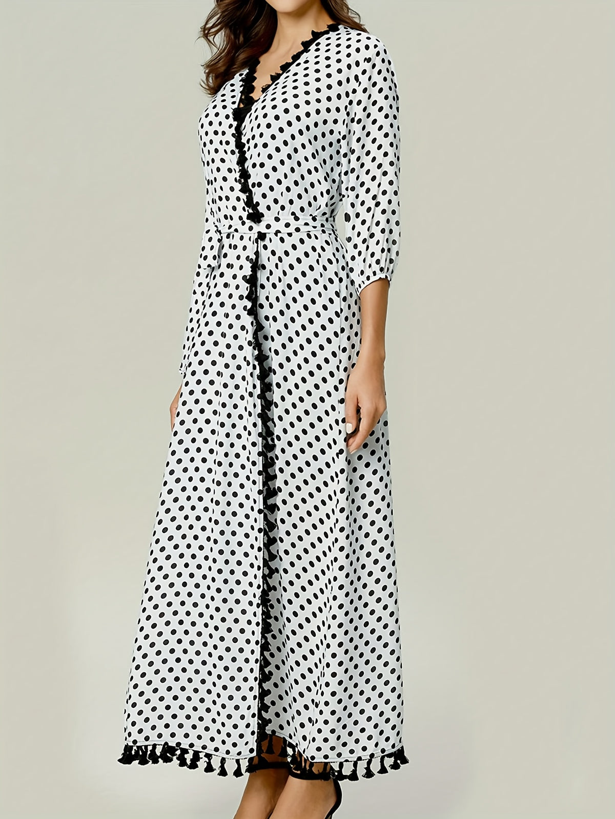 Women'S Elegant Polka Dot Print Tassel Trim Three-Quarter Sleeve Kaftan - White