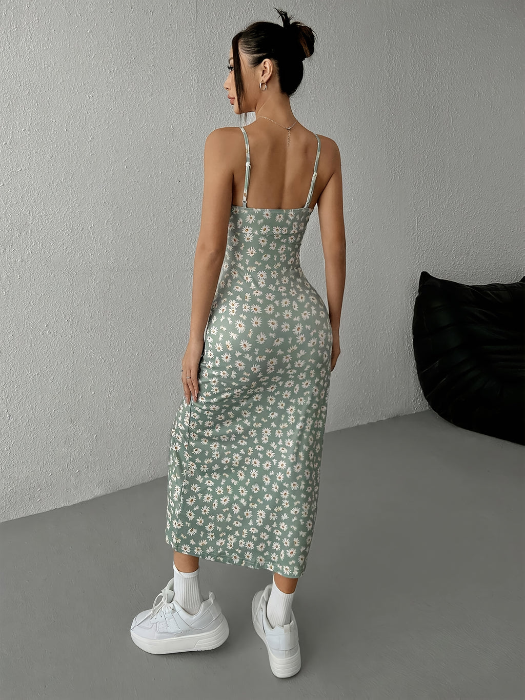 This Women'S Sexy Printed Off-Shoulder Long Dress Is Perfect for Vacations, Parties, And Formal Events. Made from Fabric, It Is Suitable for All Seasons And Formal Occasions - Mixed colors