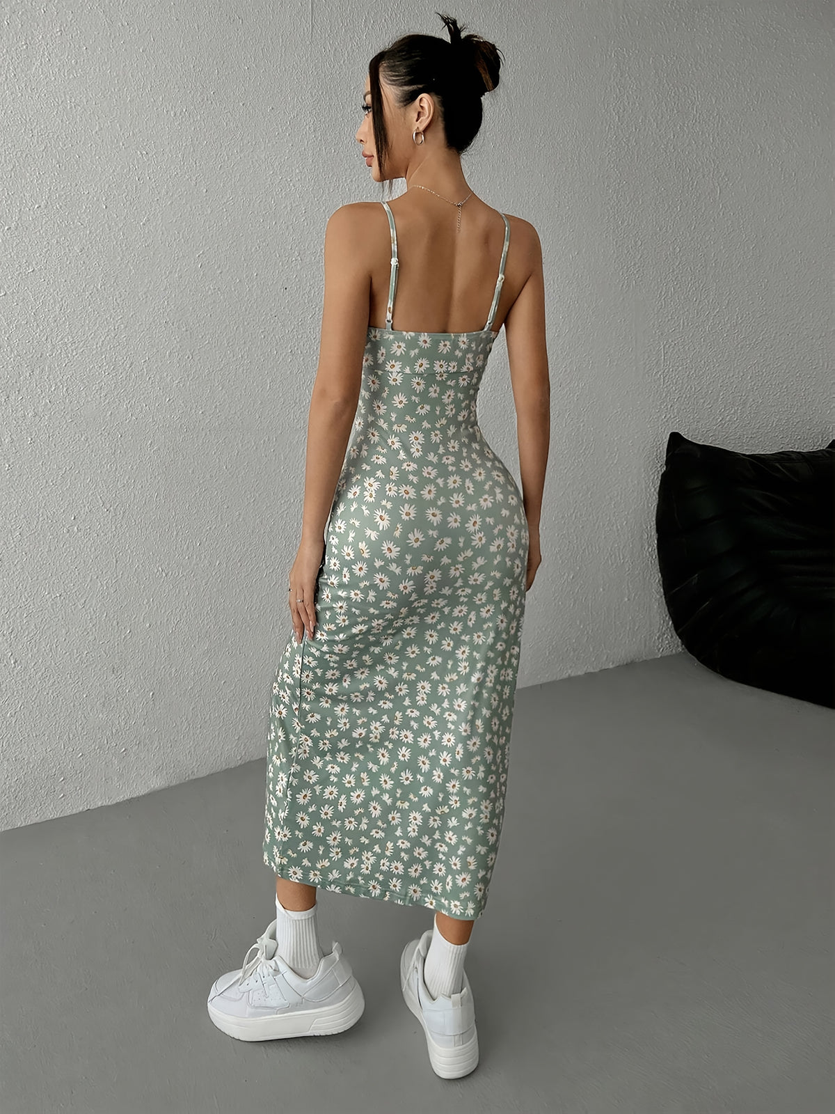 This Women'S Sexy Printed Off-Shoulder Long Dress Is Perfect for Vacations, Parties, And Formal Events. Made from Fabric, It Is Suitable for All Seasons And Formal Occasions - Mixed colors