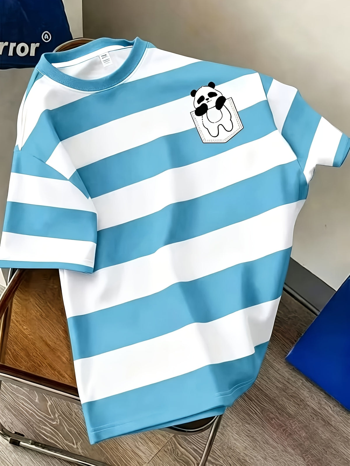 Men's Crew Neck Striped Cartoon Print Casual Versatile Daily Short Sleeve Top, All-Season Fashionable Shirt, Breathable Regular Fit for Daily and Formal Wear - Crew Neck Casual Top, Comfortable to Wear, Gift for Teens and Adults, Outdoor Activity - Sky Blue