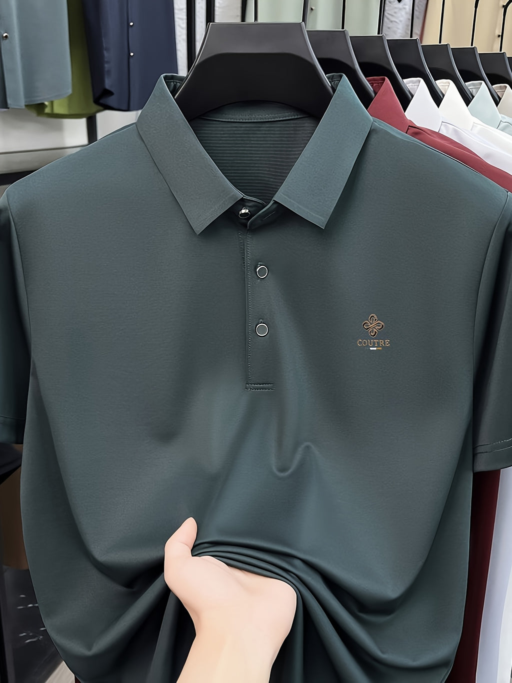 [Villa Le Water OBM] Summer Men'S Lapel Polo Shirt, Fashionable And Versatile Light Luxury Top, Business Casual Breathable Short Sleeve T-Shirt, Suitable for Daily Work Wear - Dark Green
