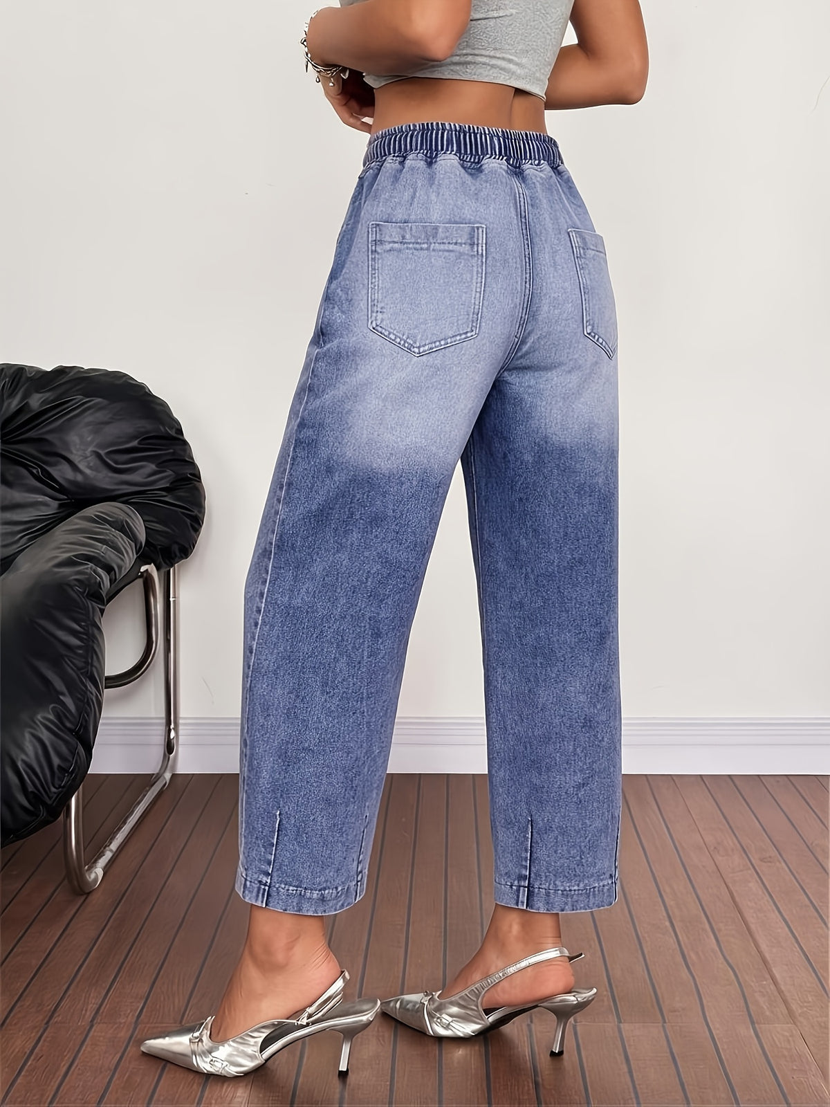 26AW Women's Fashion New Style Cropped Tapered Non-Stretch Jeans with Drawstring Elastic Waistband, High-End Washed Finish, Casual and Stylish Design, Suitable for All Seasons - Medium Blue