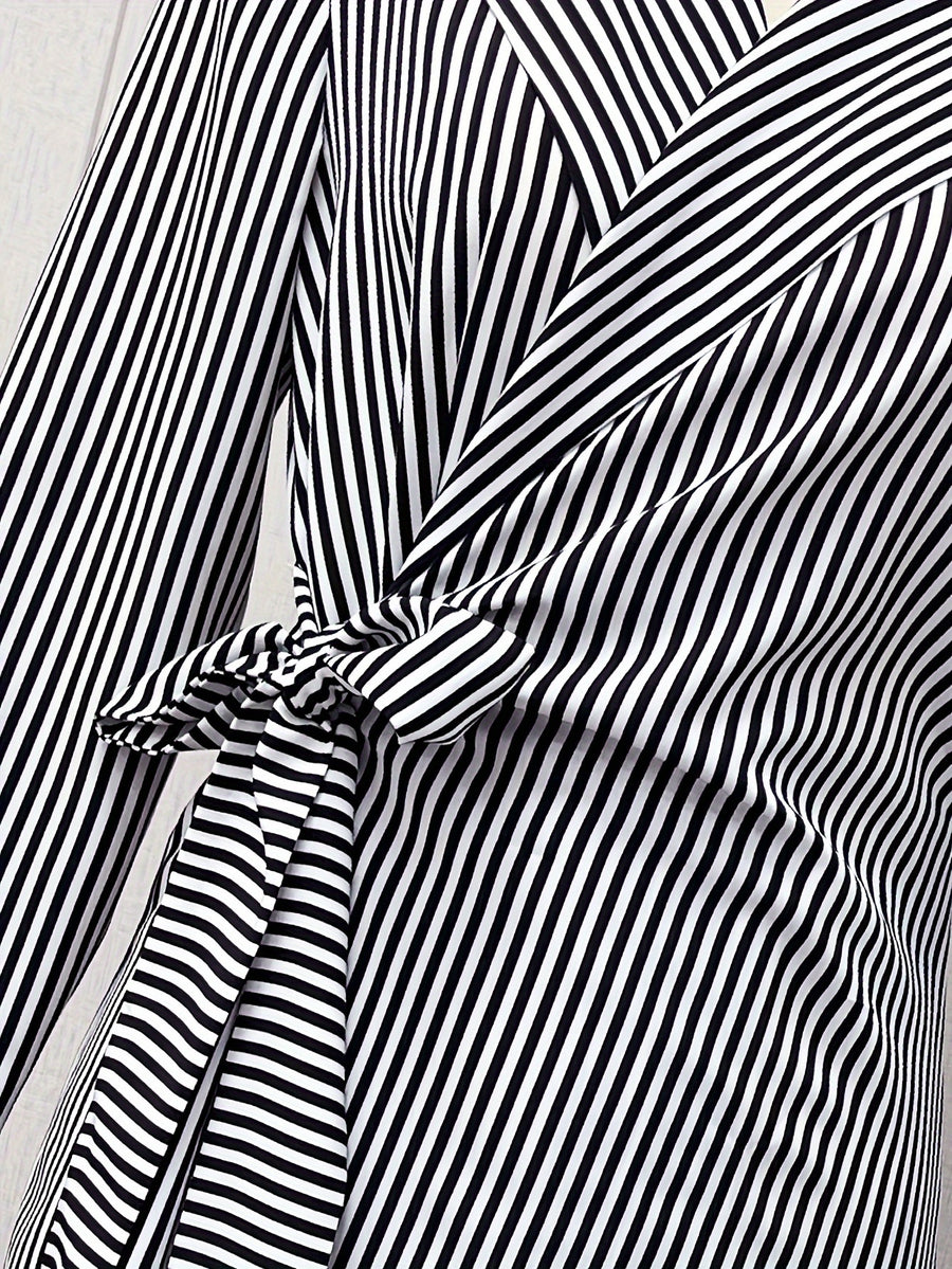 Women's Striped Print Casual Wrap Jumpsuit - White And Black Stripe