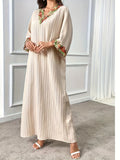 Elegant Women'S Maxi Abaya with Batwing Sleeves & Contrast Lace Detail - Loose Fit, Solid Color, Intricate Embroidery, Polyester, Perfect for Summer - Beige
