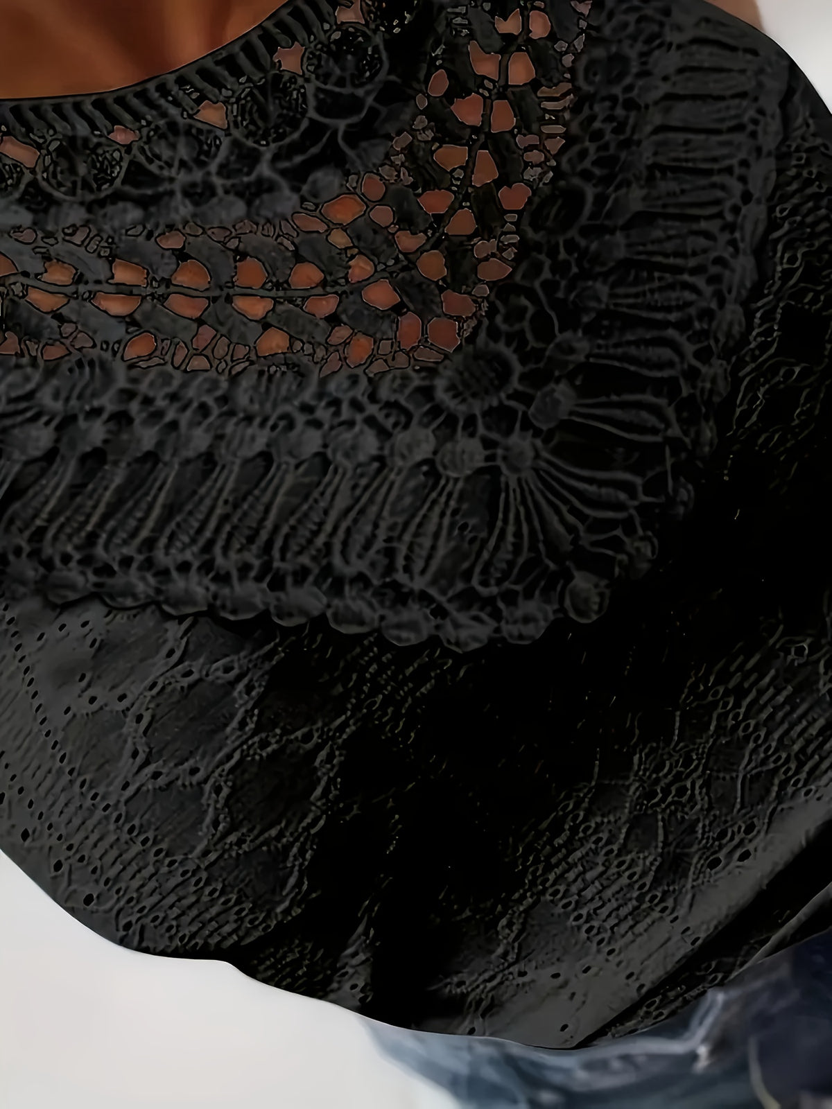 Women's Summer Solid Color Lace Camisole with Cut-Out Design, Sexy and Delicate, for Streetwear and Dates, and Versatile, Pure Desire Style Trending Outfit - Black