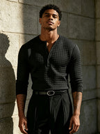 [Josh Mei OBM] Fall/Winter New Men'S Plaid Jacquard Knit Henley Pullover Shirt, Half-Button Placket Geometric Texture Long Sleeve Top, Soft Stretch Fabric, Slim Fit Versatile Casual Fashion Modern Street Style, Suitable for Commuting, Dates - Black