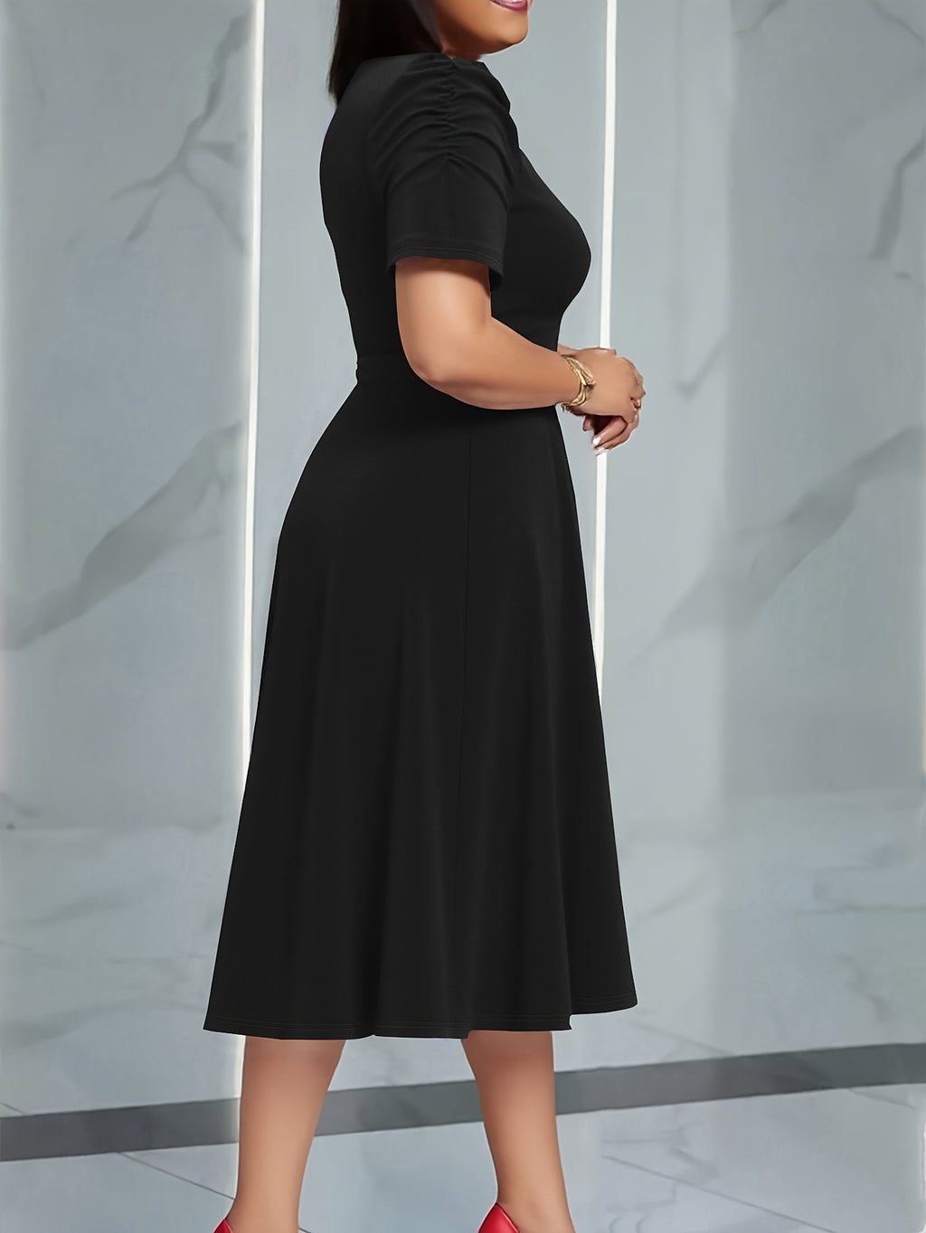 Women'S Elegant V-Neck Ruched Midi Dress, Solid Color Short Sleeve, Waist-Cinching Belt, Flowing Skirt, Perfect Spring Summer Outfit, Adult Fashion, Comfortable Daily Elegant Waist-Cinching Dress, Ruched Detail - Black