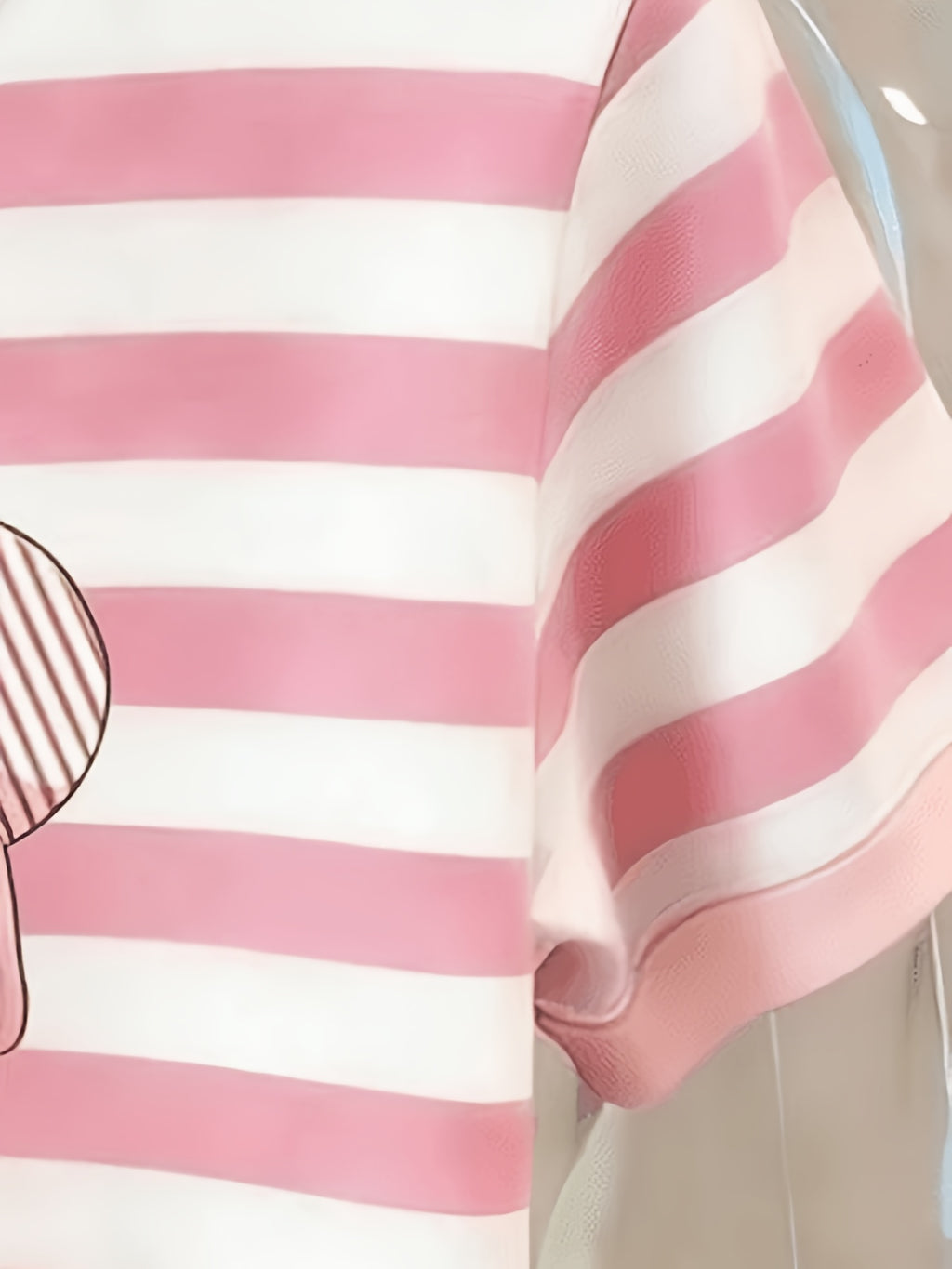 Printed Design – Not Textured: Women's Casual Striped Bear Print Crew Neck T-Shirt, the Perfect Summer Gift for Women - Mixed colors
