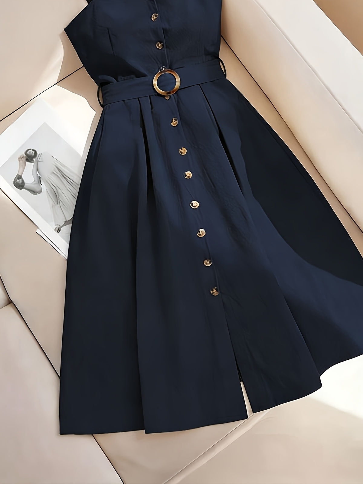 A Stylish And Elegant Sleeveless Dress with Easy Button Decorations, Perfect for Daily Commutes And Dates, Featuring a Mid-Length Design And a Belt - Navy Color