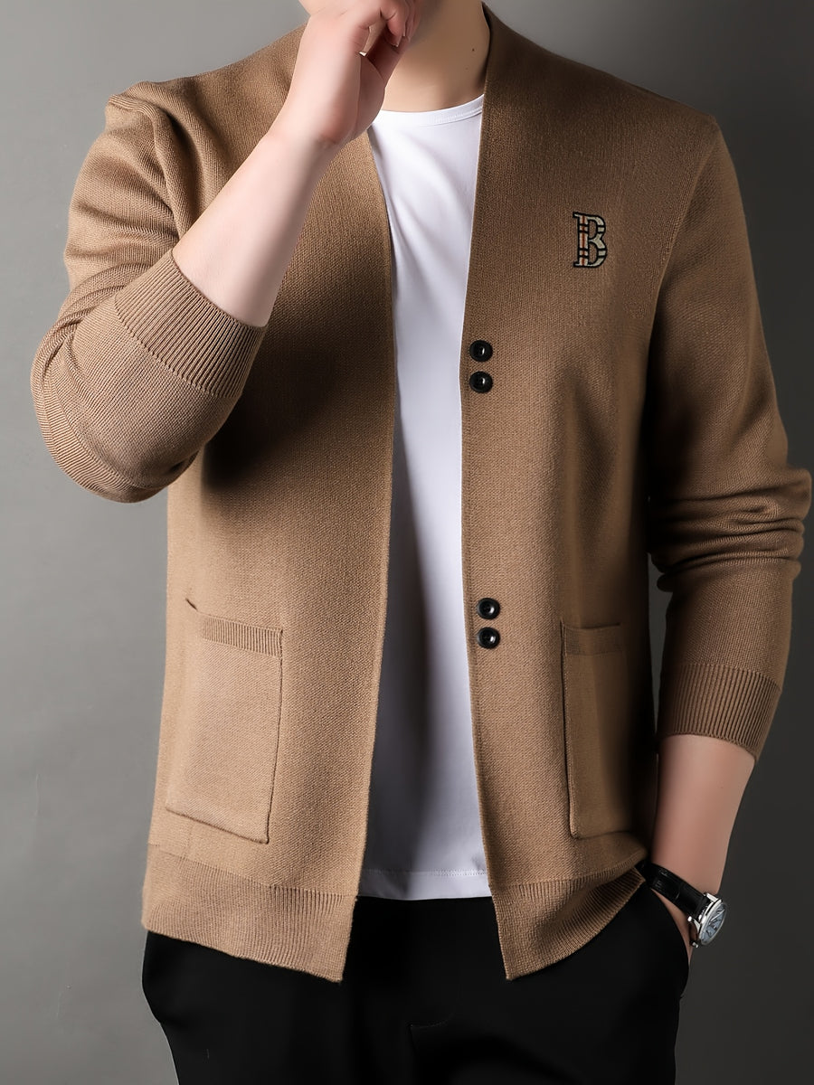 [Wading Whale OBM] Spring/Summer New Men'S Knit Cardigan, Old Money Style Solid Color V-Neck Long Sleeve Open Front Sweater with Single Button Closure And Ribbed Texture, Side Pockets And Chest Embroidery Design - ginger-colored
