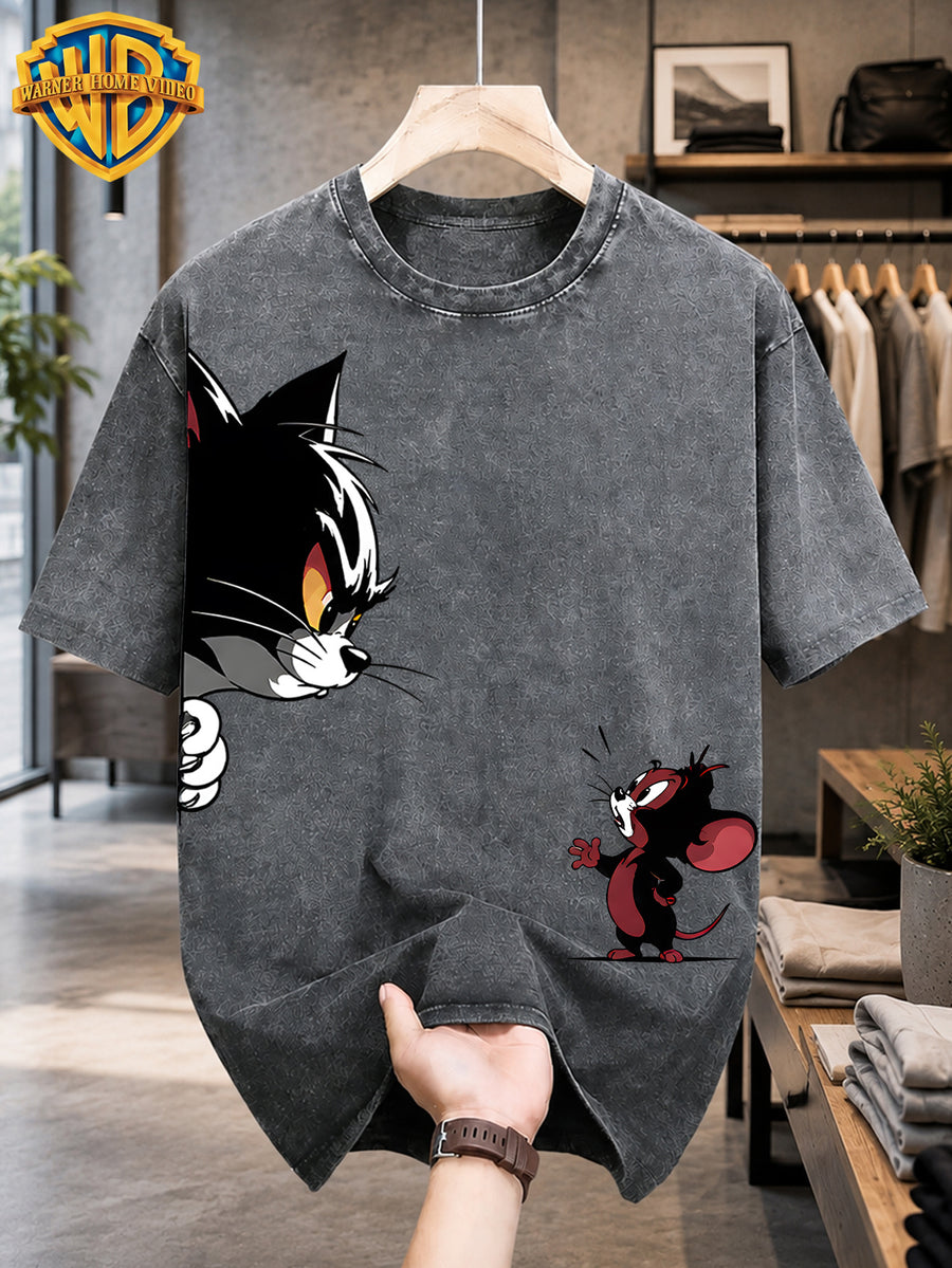 By Warner, This Men's Short-sleeved T-shirt Features a Classic and Fun Interactive Cartoon Print Design, with an American Retro Washed-out Style. It Is Suitable for Outdoor Activities and Daily Commuting, and Can Be Machine Washed. - Grey