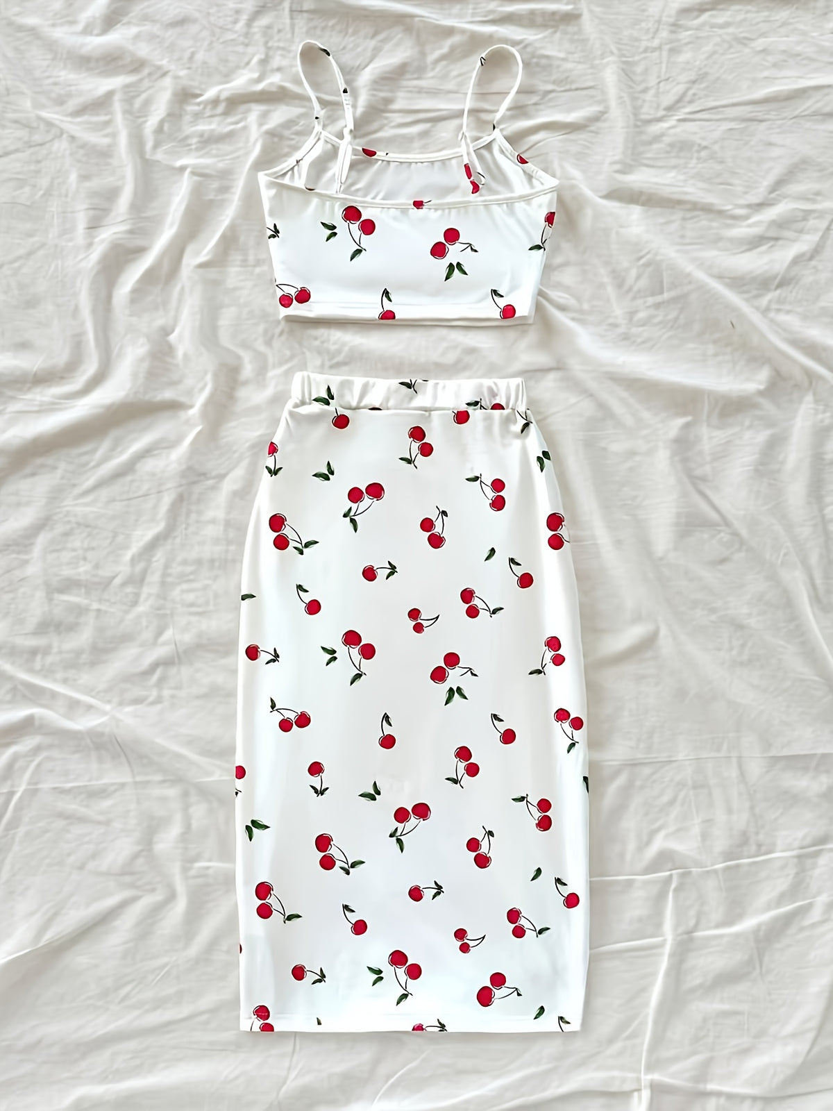 White Cherry Blossom Print Spaghetti Strap Top with Drawstring and Slit Skirt, Suitable for Daily Wear, Dates, Travel, Beach Outings, Elegant, Fashionable, Fresh, and Simple Commuting Women's Clothing - White