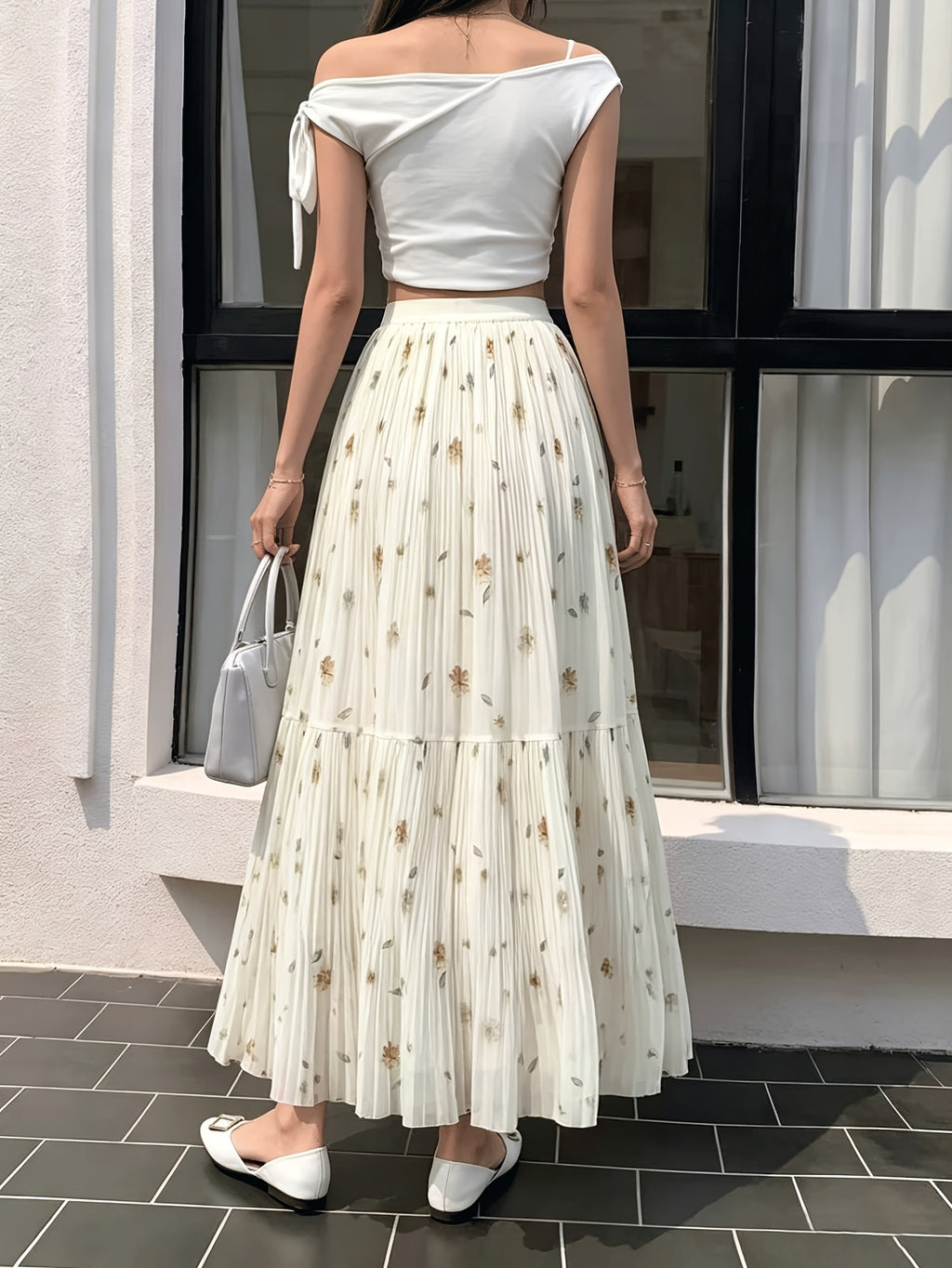 Women'S Floral Print Long Elegant Pleated Skirt - Multicolor Flower Pattern, High-Waist Design, Flowing Cut, Suitable for Spring And Summer - Apricot