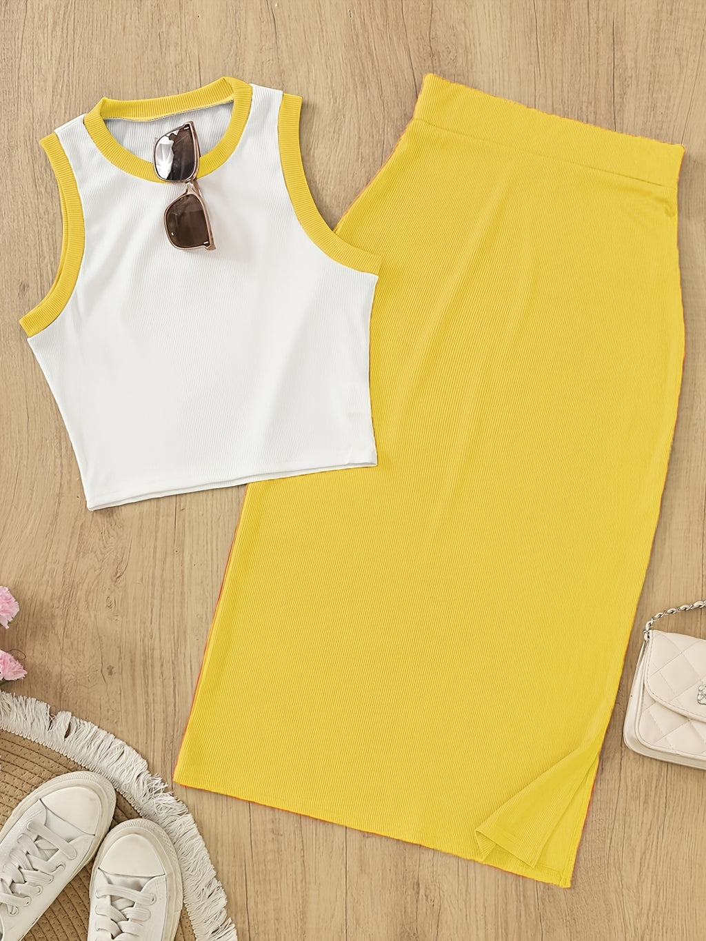 Women'S Sleeveless Vest And Slit Skirt Set - Yellow