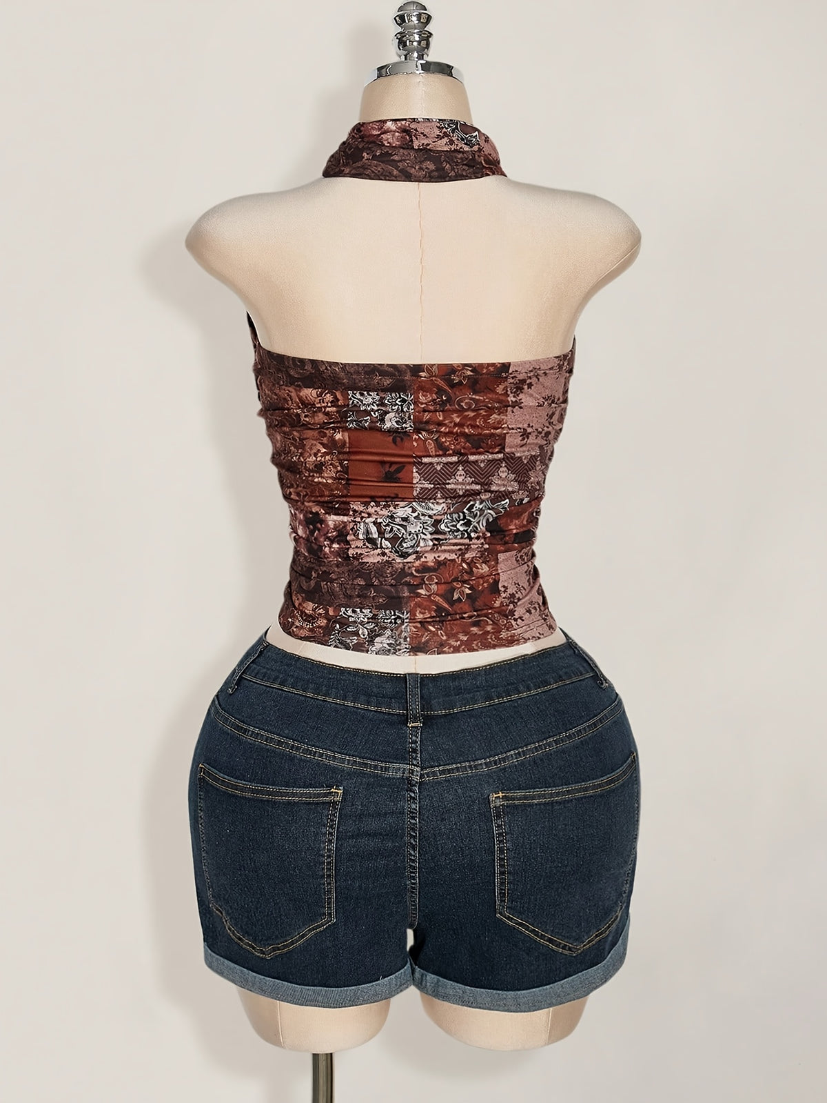 Vintage Printed Halter Crop Top for Women, Metal Ring Cutout Cowl Neck Sleeveless Backless Tank Top - Mixed colors