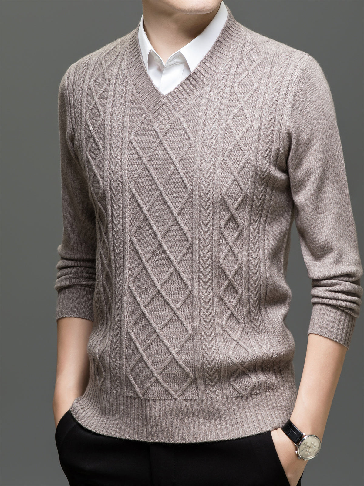 Men's Solid Color V-Neck Sweater - Basic Knit Pullover Sweater Suitable for Fall/Winter, Warm Casual Long-Sleeve Knitwear, Hand Washable V-Neck Sweater for Office & Casual Attire, All Sizes S - Beige Camel
