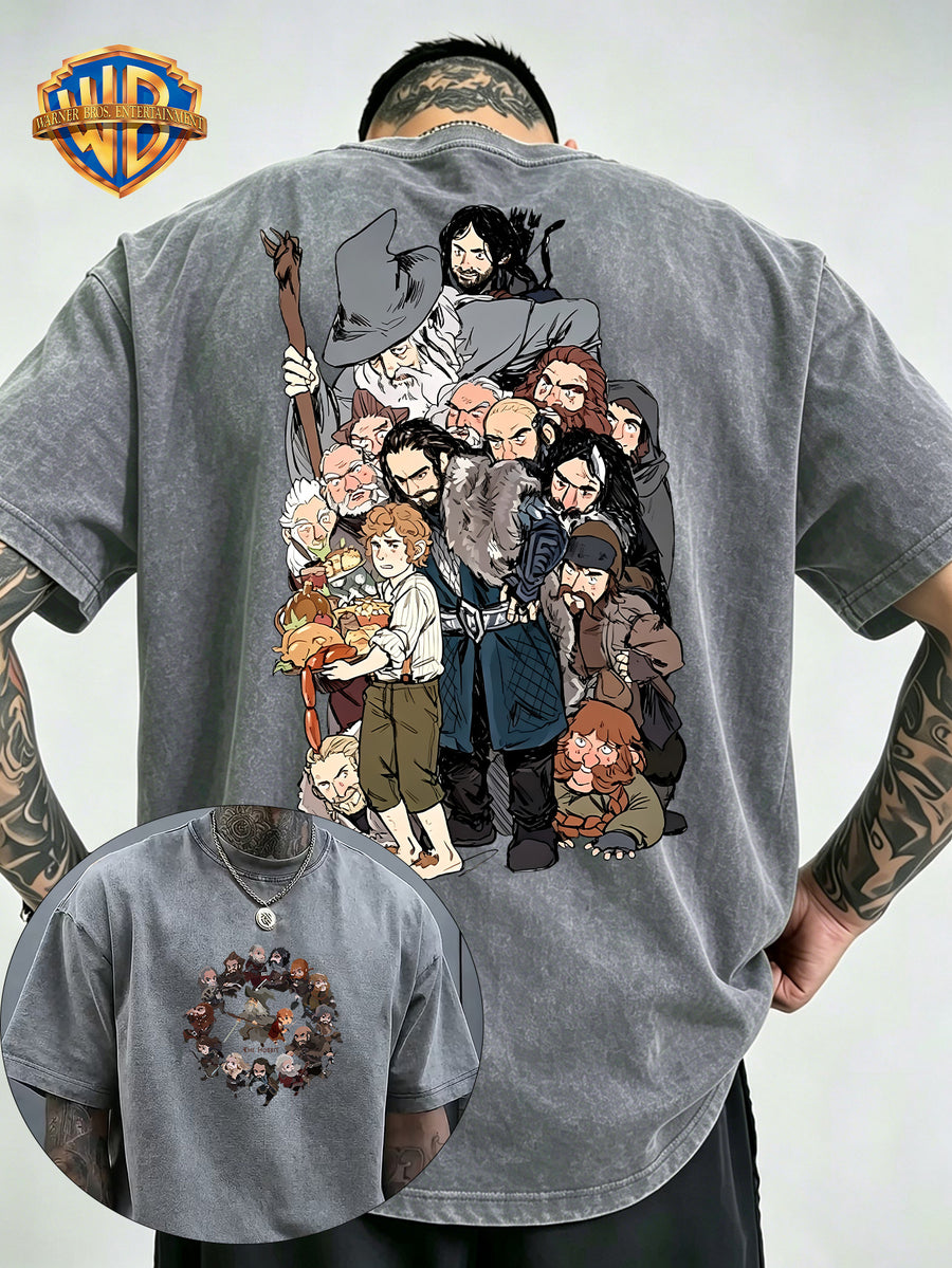 Warner Bros Official Men's Washed Pure Cotton Short-Sleeve T-Shirt, Featuring a Classic The Hobbit and Dwarves Team Anime Print on the Back, and a Circular Group Portrait Design of Characters on the Front Chest. Rich in Detail, It Showcases an Epic - Grey