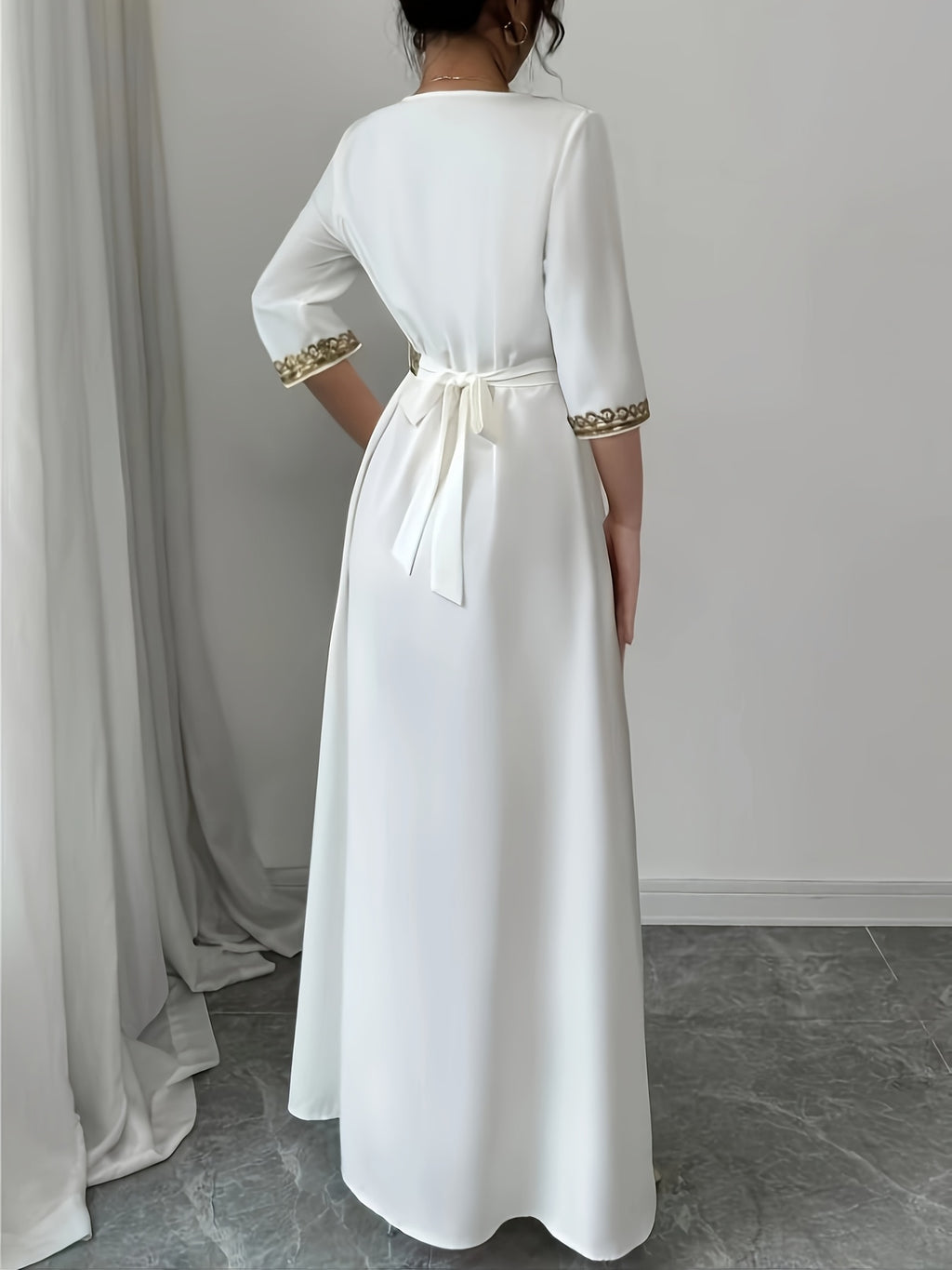 Retro Color Block Stitching V-Neck Dress - White