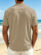 Men's Woven Short-sleeve Henley Shirt, a Breathable and Lightweight Casual Short-sleeve T-shirt Made of Solid-color Breathable Fabric with a V-neck Design, Suitable for Daily Outdoor and Beach Wear in Summer - Khaki