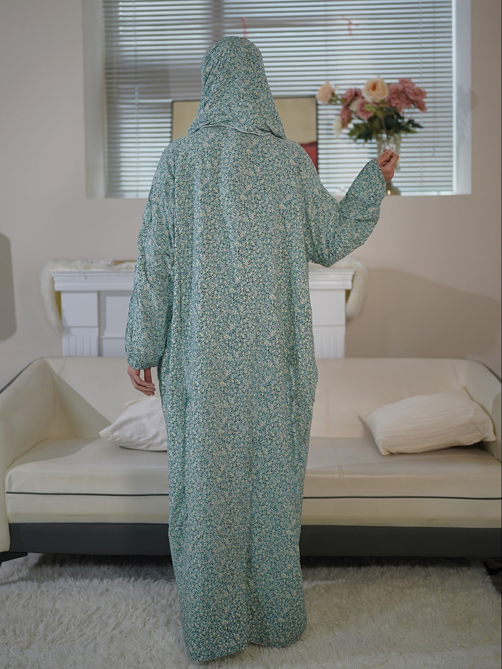 Elegant Floral Print Viscose Abaya for Women - Stylish Long Sleeve Prayer Robe with Zipper Detail, Loose Fit, Perfect for Spring/Summer, Comfortable & Versatile Middle Eastern Wear, Summer Abaya|Floral Pattern Robe|Elegant Appearance, Islamic Clothing - Light Cyan