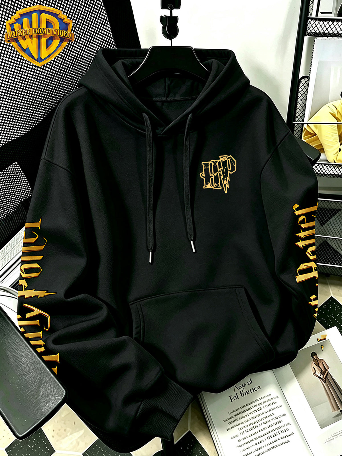 Warner Bros Official Q-Version Four-Panel Magic Boy Group Print Hoodie - Men's Fashion Hoodie with Adjustable Drawstring, Loose and Comfortable Sweatshirt, Suitable for Daily and Outdoor Sports Wear, the Perfect Choice for Warmth in Autumn - Black