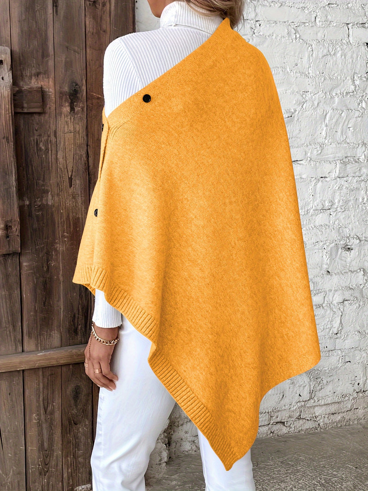 A Versatile Cape That Can Be Styled in Various Ways Throughout The Year, Featuring an Elegant Design, Solid Colors, Buttons, And Suitable for Air-Conditioned Environments - orange yellow