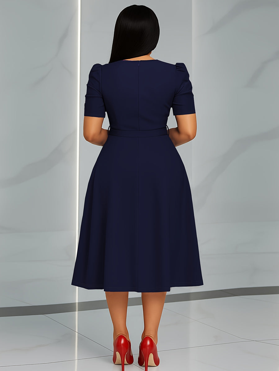 Women'S Elegant V-Neck Ruched Midi Dress, Solid Color Short Sleeve, Waist-Cinching Belt, Flowing Skirt, Perfect Spring Summer Outfit, Adult Fashion, Comfortable Daily Elegant Waist-Cinching Dress, Ruched Detail - Navy Color