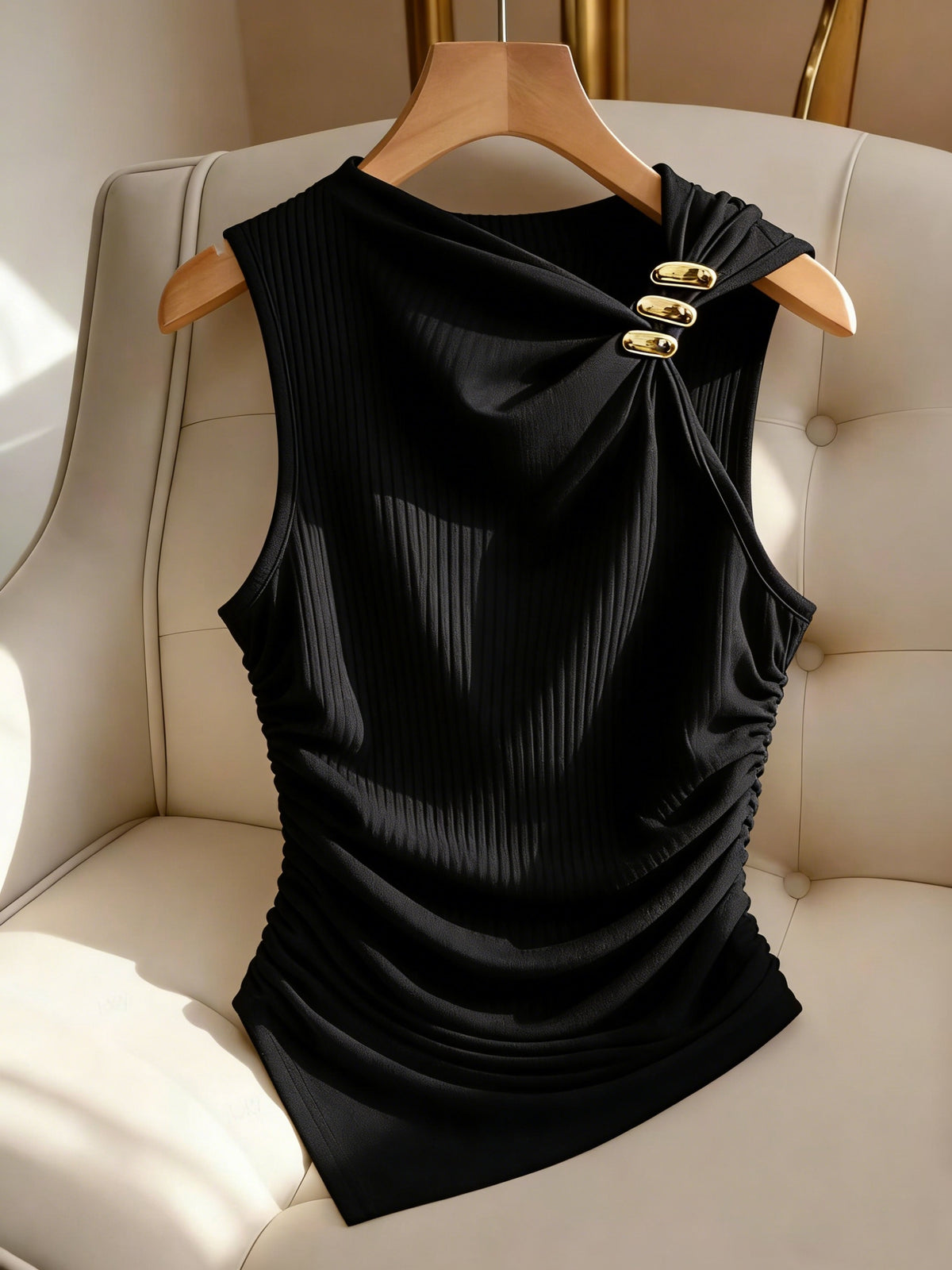 Women'S Metallic Decorative Ribbed Solid Elegant Sleeveless Top - Black
