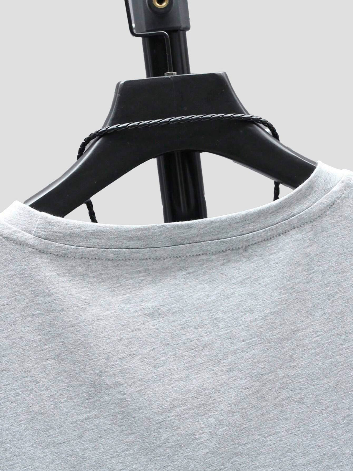 American-Style Trendy Short-Sleeved T-Shirt for Men, Summer Wear, Fashionable, Loose Fit, Trendy, Cool, Korean Style, Casual, Versatile, Round Neck, Printed Pattern, Short-Sleeved Top, Sweat-Absorbent, Breathable Sports Shirt - Light Grey