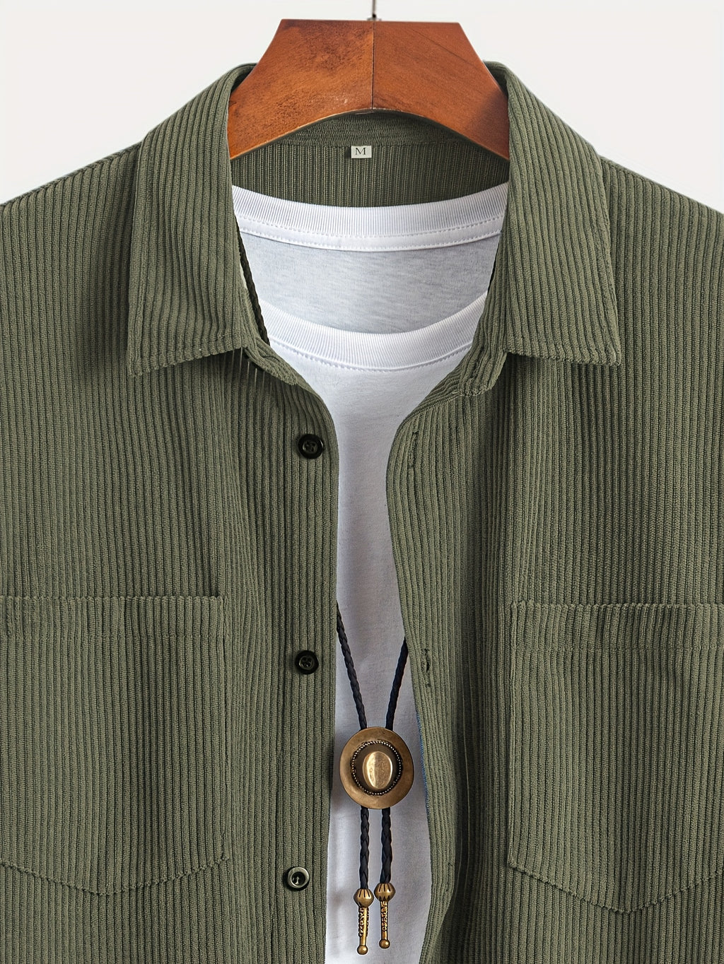 Men's Corduroy Shirt - American Retro Solid Color Long Sleeve Shirt for Men, Casual Wrinkle-Resistant Non-Iron Corduroy Shirt with Two Pockets, Trendy Versatile Corduroy Jacket for Sports, Outdoor, and Daily Wear. - Olive Green Color