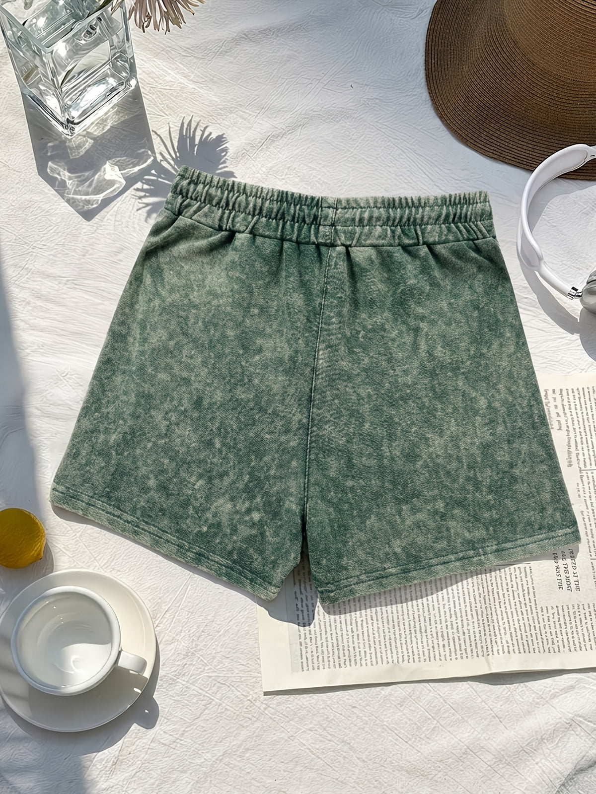Western Trendy Hawaiian Letter Print Casual Distressed Women'S Shorts, Elastic Drawstring Waist Design, Versatile Home Wear, Lifestyle Fashion - Dark Green