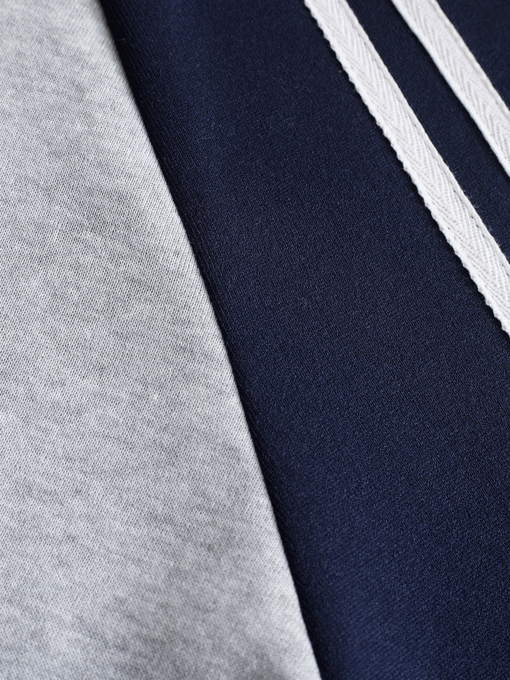 Men'S Shoulder Sleeve Color-Block Hooded Zipper Cardigan Sweatshirt, Superman Precursor Smallville Print, Autumn/Winter Loose Contrast Striped Sporty Hoodie, Trendy Fashion Casual All-Match Sporty Zipper Pocket Hooded Men'S Sweatshirt - Gray And Navy Blue