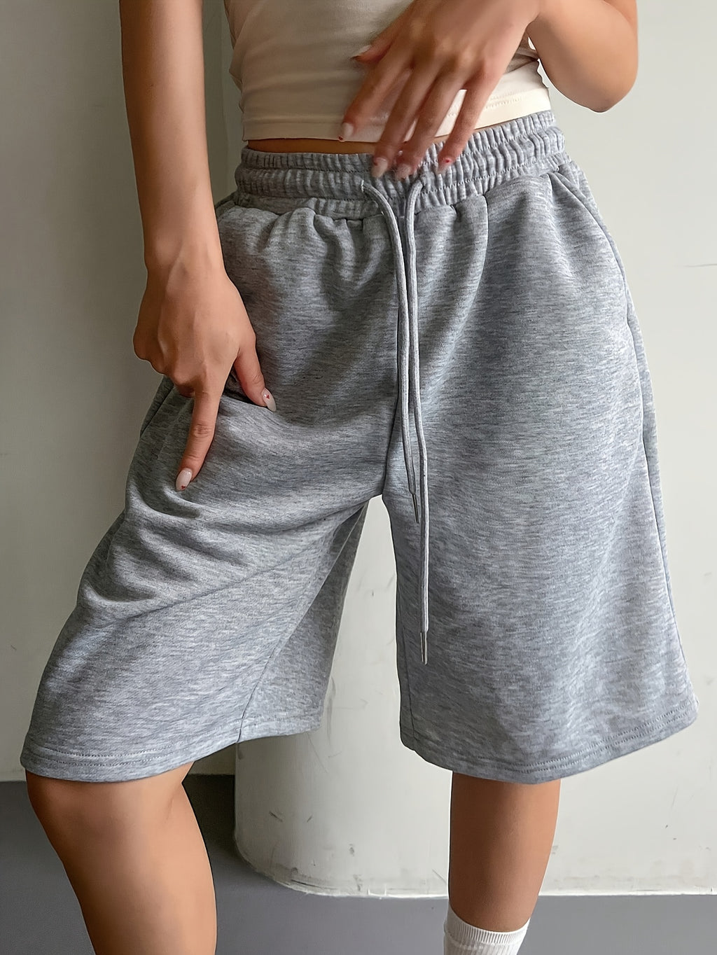 Two-Pack Loose Fit Simple Basic High-Waist Drawstring Casual Y Style Women's Capri Sweatpants - Black+gray