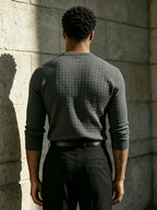 [Josh Mei OBM] Fall/Winter New Men'S Plaid Jacquard Knit Henley Pullover Shirt, Half-Button Placket Geometric Texture Long Sleeve Top, Soft Stretch Fabric, Slim Fit Versatile Casual Fashion Modern Street Style, Suitable for Commuting, Dates - Dark Gray