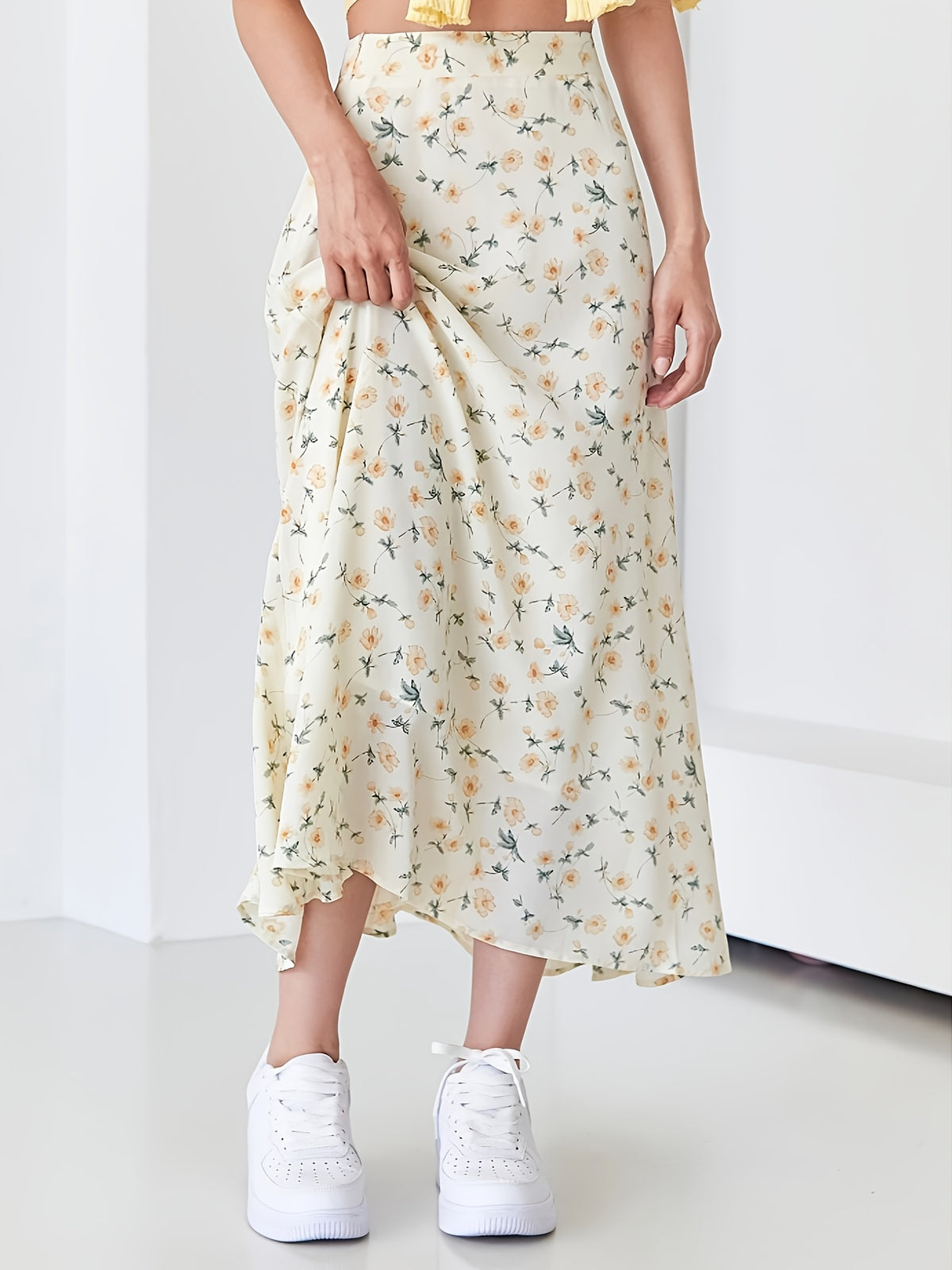 1pc Cute Fashion Casual Floral Print Skirt, Suitable for Vacation Outing And Dates - Milky