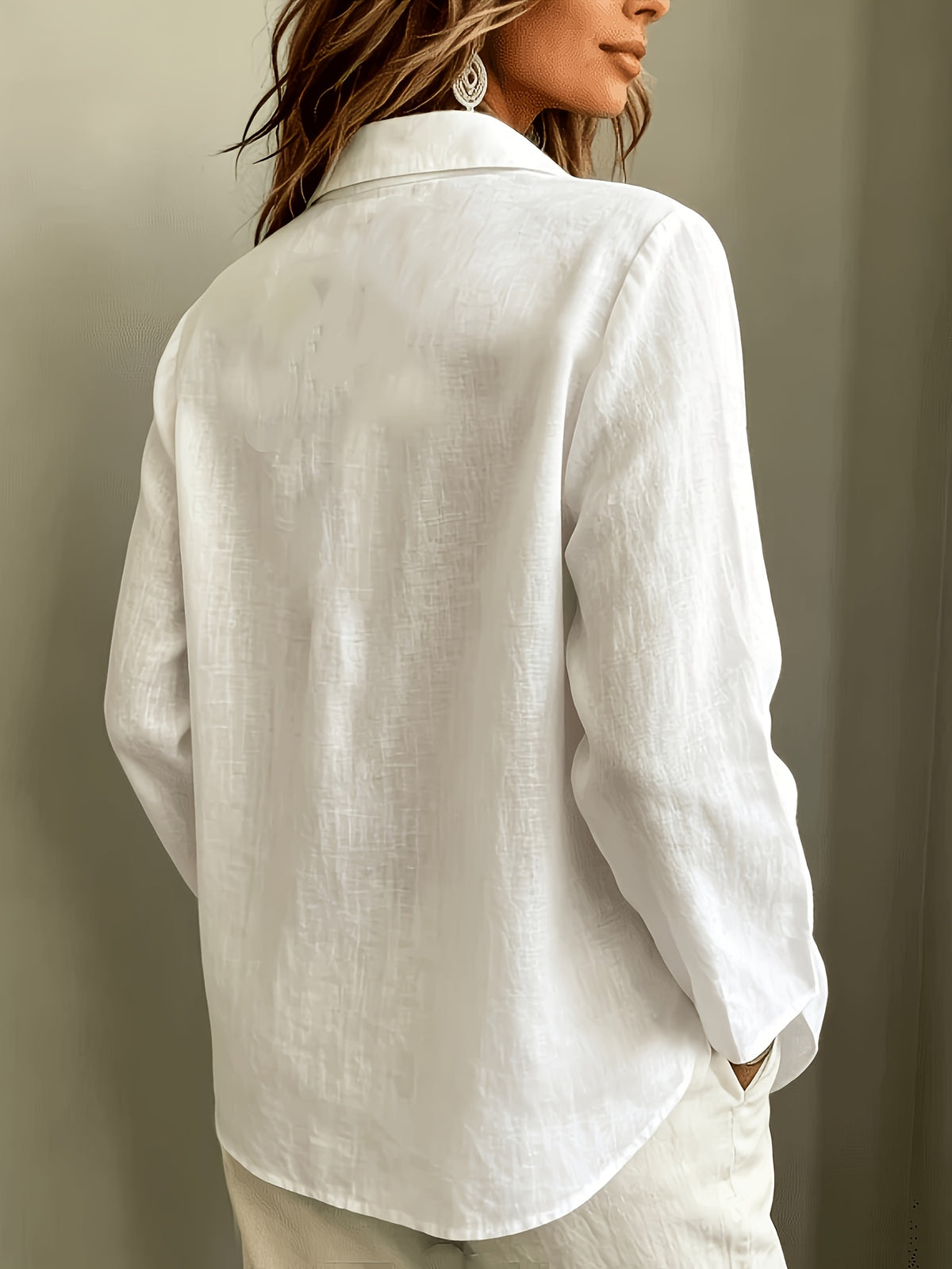 Women's Elegant Lapel Three-Quarter Sleeve Shirt, Linen Texture Loose Relaxed Style Top, Breathable and Skin-Friendly for Commuting, Casual, and Versatile Wear, Simple Large Button + Patch Pocket Design for Figure-Flattering and Effect - White