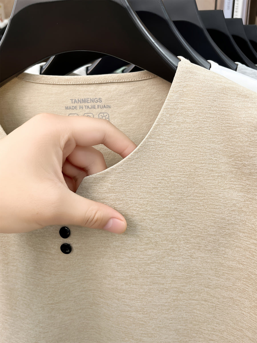 [Qiaoximei OBM] Summer New Men'S Henley Shirt, Collarless Solid Color Top, Faux Button Decoration, Golf Casual Wear, Suitable for Outings And Casual Wear, Men'S Gift - Beige Apricot