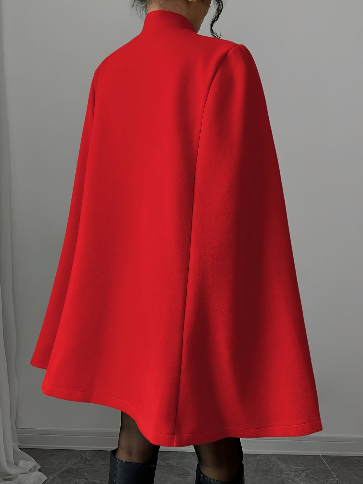 Elegant and Graceful Stand-up Collar Contrasting Color Chinese Style Button Cape Shawl Ladies Autumn and Winter Thick Coat - Red