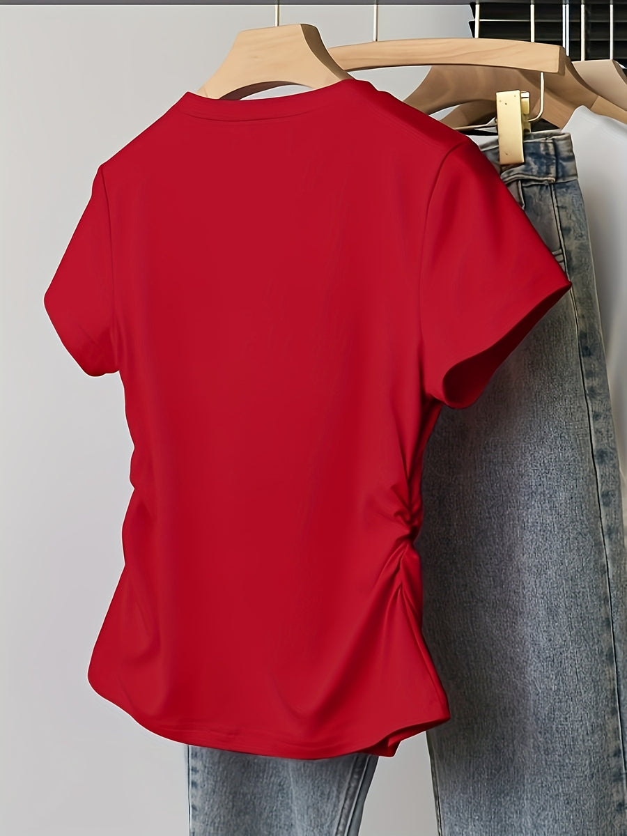 Summer: Regular Shoulder Slim-Fit Irregular T-Shirt with Ruched Curved Waistline for a Effect - Red
