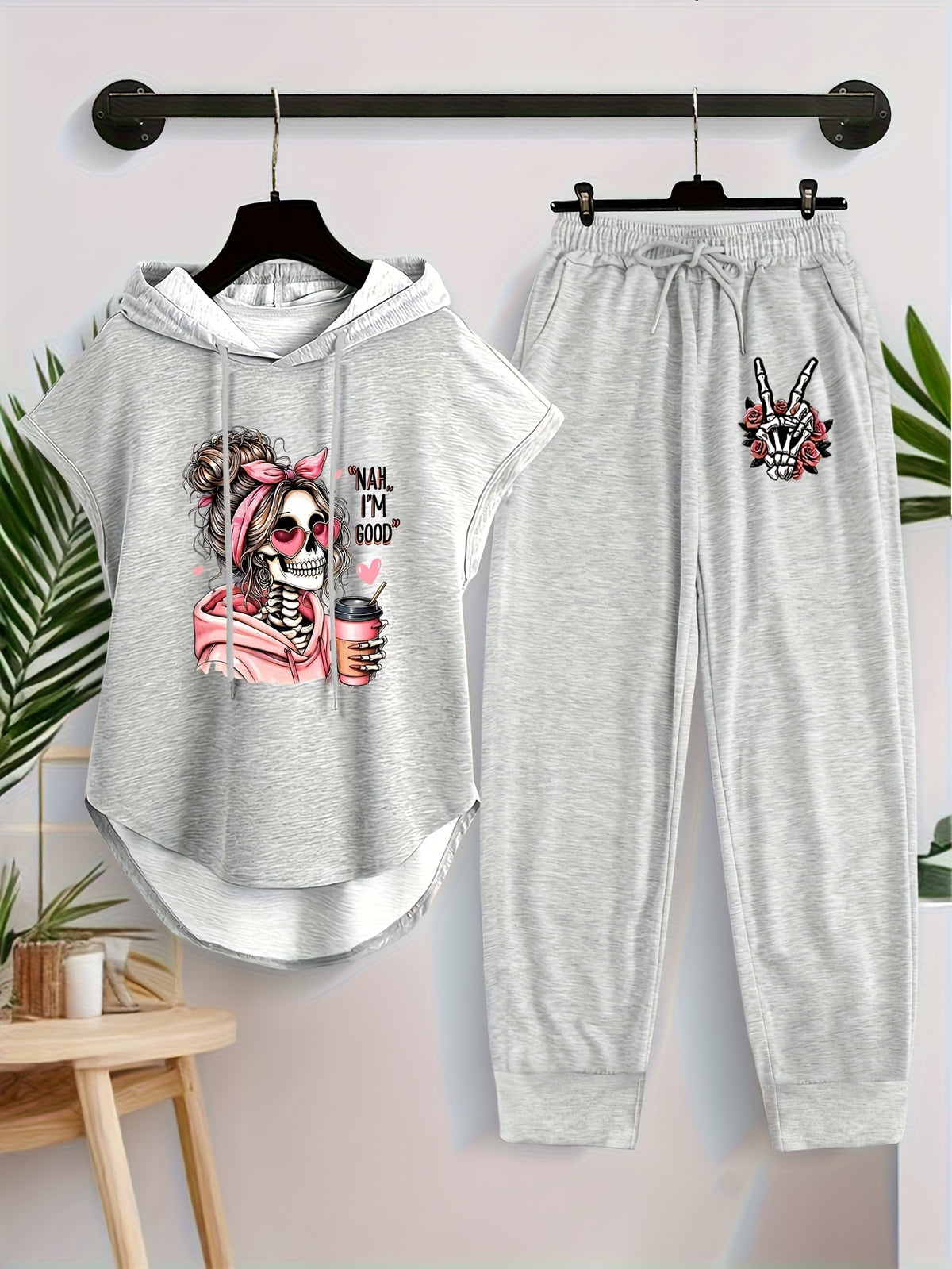 2025 New Women'S Casual Two Piece Drawstring Hoodie And Pants Set - Skull with Love And Coffee Patterns, Sleeveless Hoodie with Pocket, Elastic Waist Pants, Suitable for Spring And Summer, Holiday Gift Ideas - Light Grey