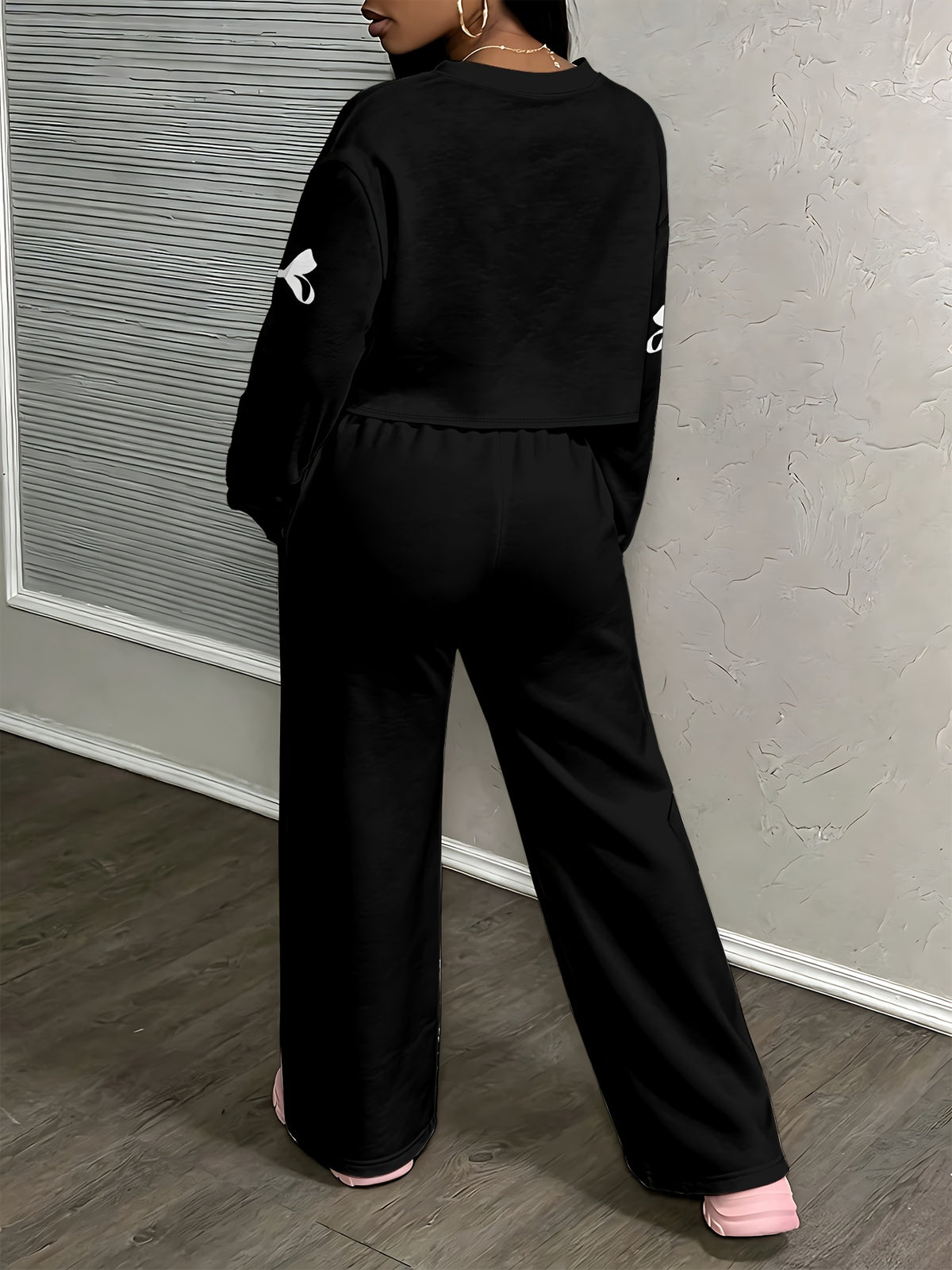 Number 28 Drop-Shoulder Sleeve High-Waist Sweatshirt and Wide-Leg Printed Jogger 2pcs Tracksuit Set - Mixed colors