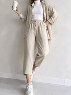 F009 Women's Relaxed Loose-Fit Shirt with No Headscarf, Drawstring Capri Pants, Comfortable Wide-Leg Pants Set for Early Morning Commutes - Apricot