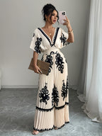 Stylish and Versatile Printed Jumpsuit - Apricot Flower Print