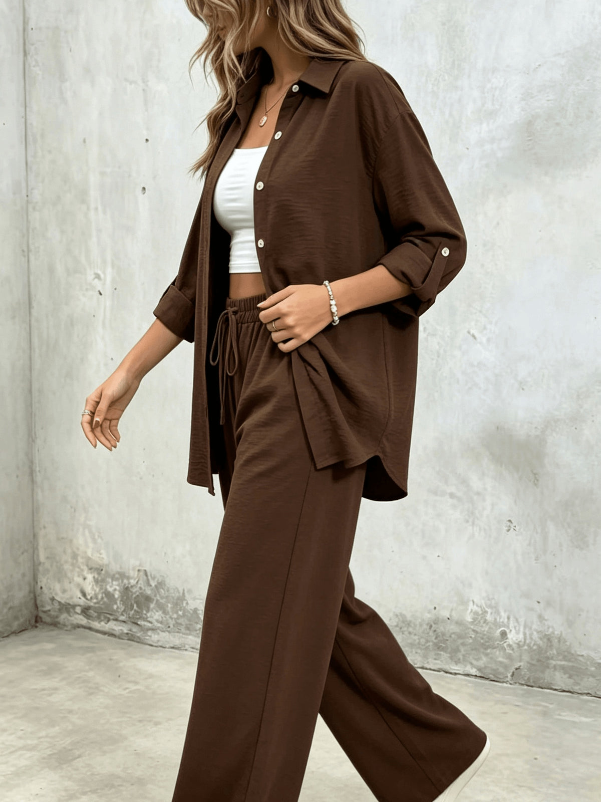 Korean Lazy Style Brown Textured Casual Set Women'S Loose Drapey Shirt And Drawstring Wide-Leg Pants Versatile Breathable Comfortable Daily Commute Outfit, Lightly Mature Gentle Temperament Casual Outing Travel Set - Coffee Color