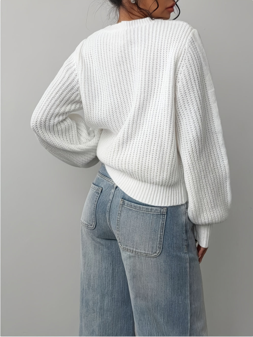 Women'S Easy Premium White Sweater - White