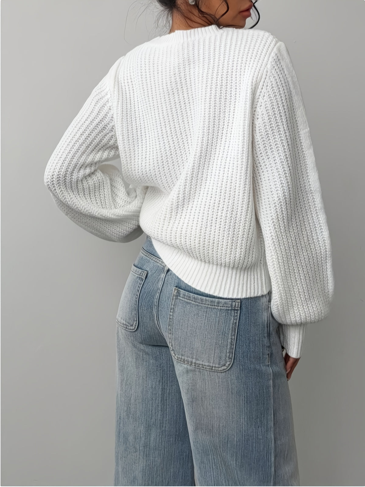 Women'S Easy Premium White Sweater - White