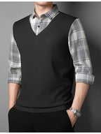 Men's 2-in-1 Look Long Sleeve Golf Polo Shirt, V-Neck Mock Vest Pullover, with Exquisite Logo on the Chest, Gray Plaid Shirt Collar and Cuffs, Breathable and Comfortable Polyester Top, Suitable for Adult Men's Weekend Gatherings, Outdoor Walks - Black