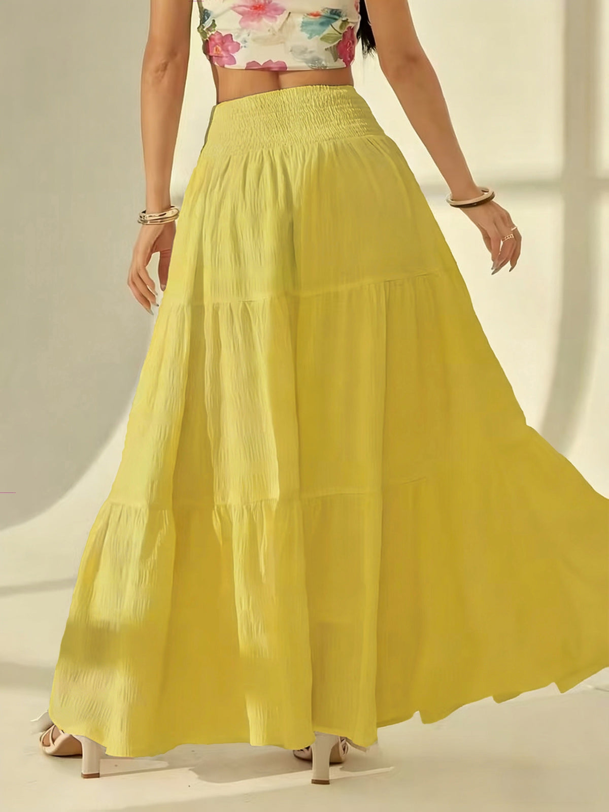 Bohemian Tiered Maxi Skirt, High-Waist Smocked A-Line Flowy Long Skirt, Casual Loose Pleated Solid Color Skirt for Beach Vacation Daily Wear, Women'S Fashion - Off-white