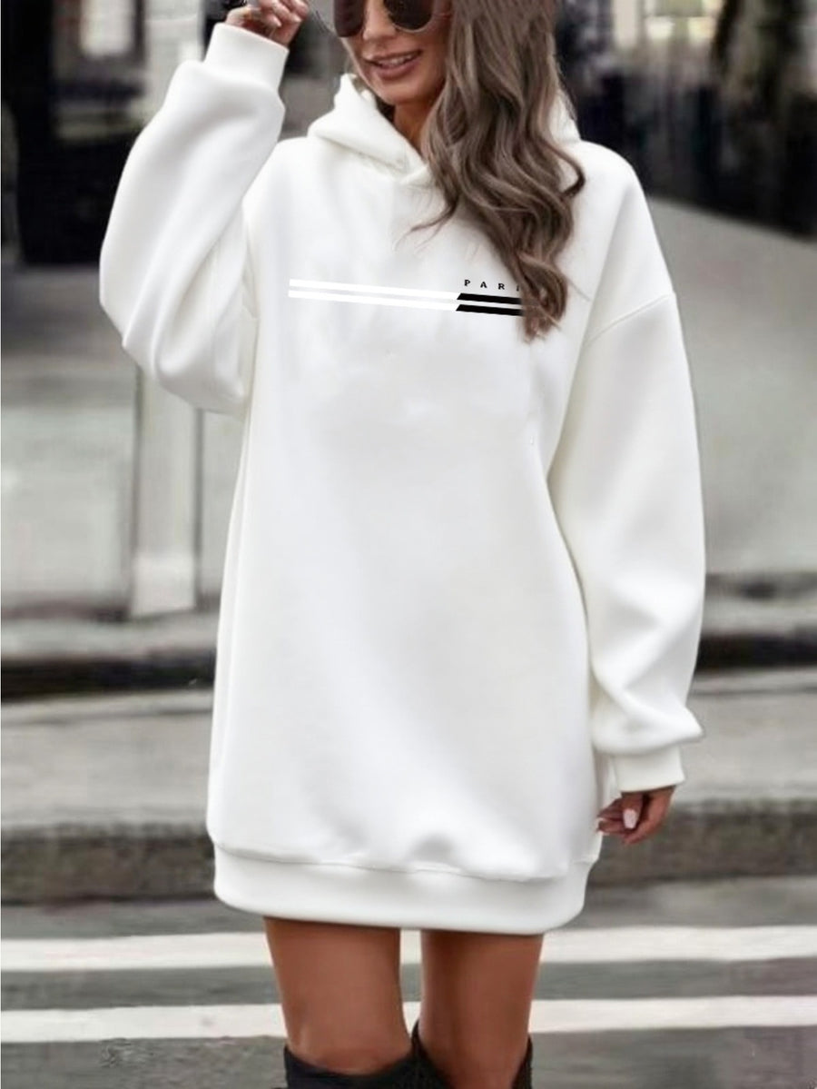 Cui Cui Fruit'S Directional Long Hoodie Is Set to Be a Trendy Commuting Essential in 2025 - White