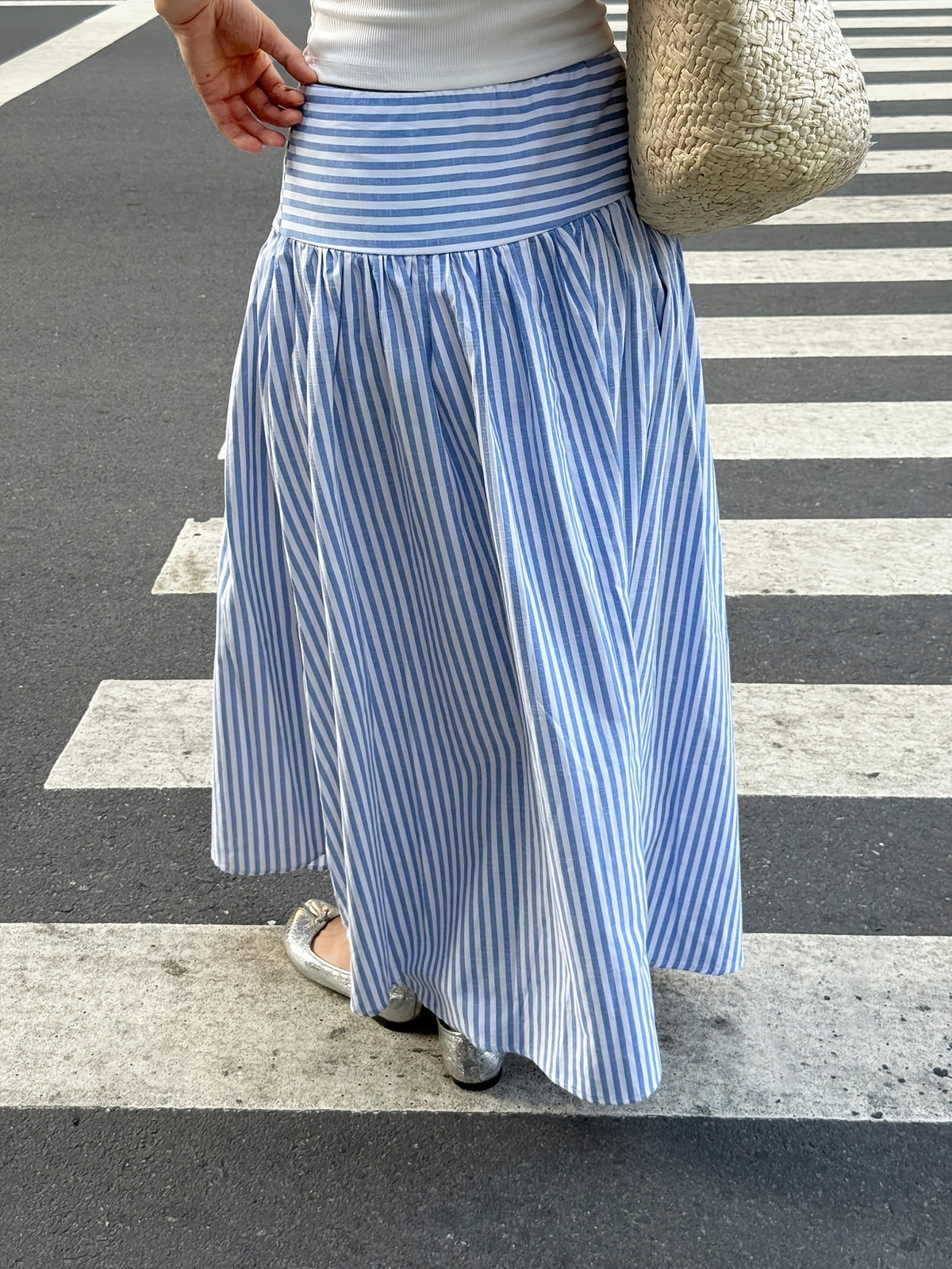 Women's Vacation Striped Fashionable Versatile Zipper Skirt - Blue And White